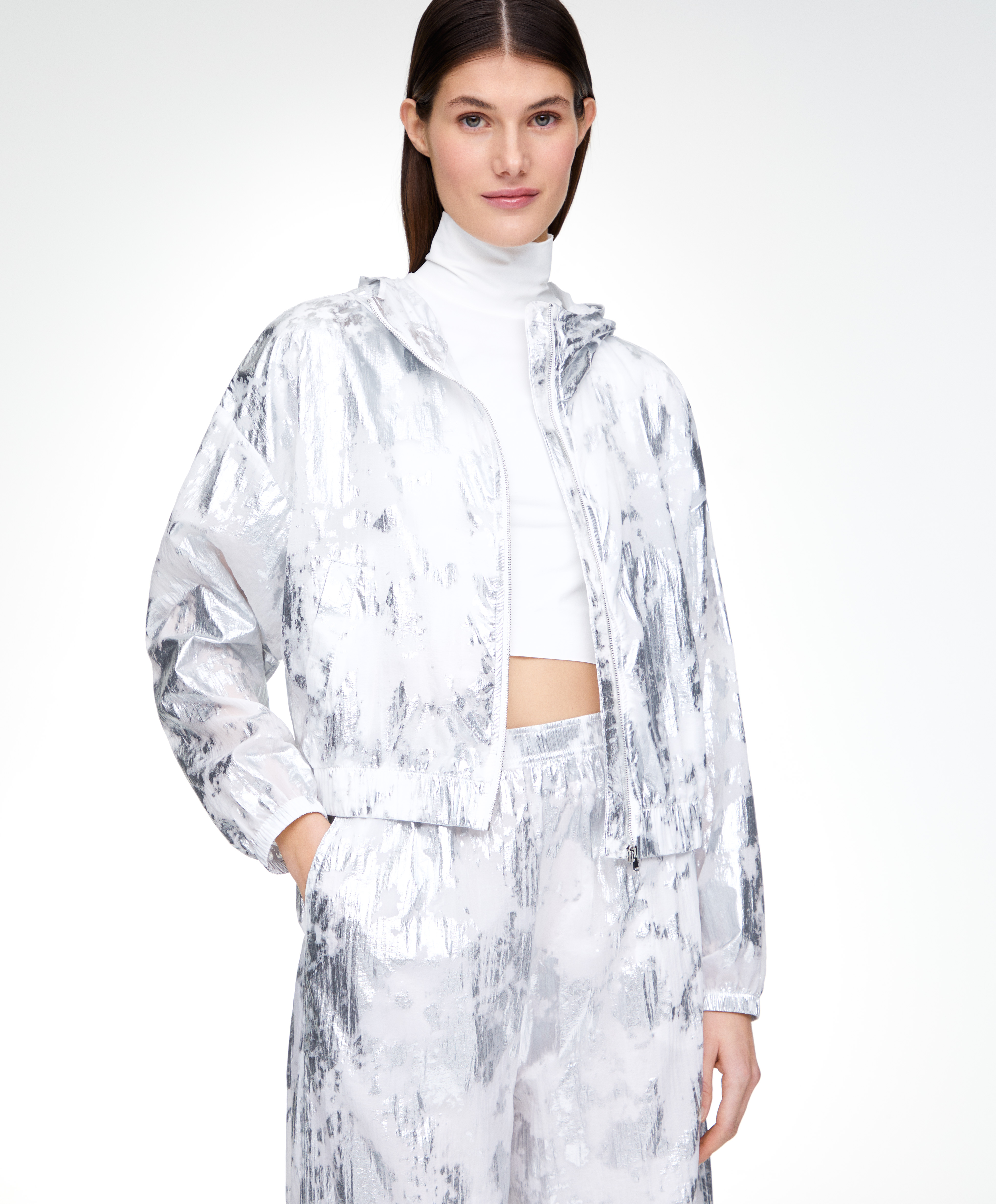 Gümüş rengi kapüşonlu ceket - Yeni̇ ürünler | OYSHO Turkey