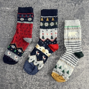 Kışlık Desenli Karışık Renkli Yün Çorap Kutusu 3'lü Hediye Kutulu - Ücretsiz Kargo