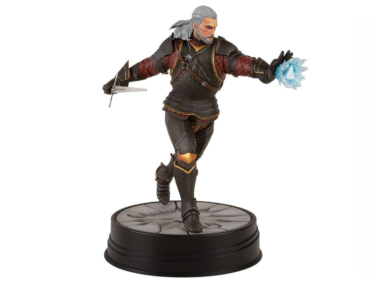 Dark Horse The Witcher 3 Wild Hunt: Geralt Toussaint Tourney Armor Statue 24cm