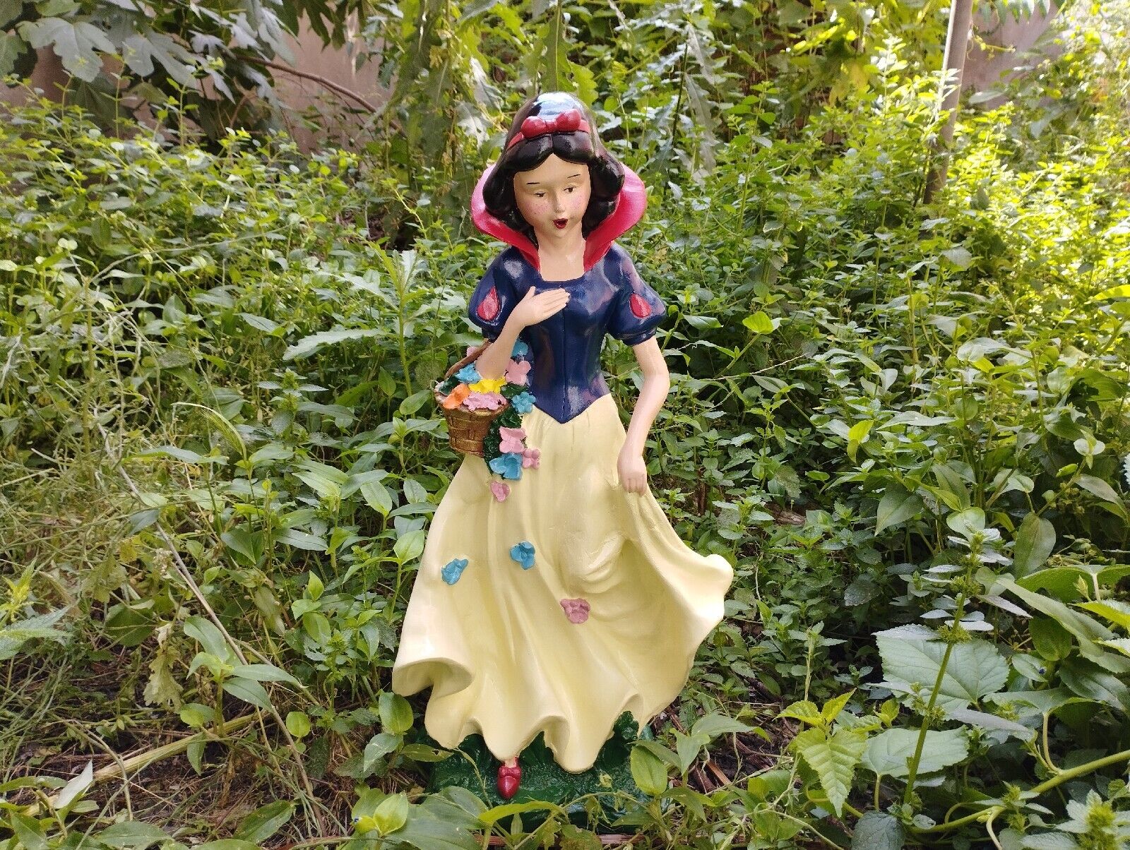 Large Snow White Statue, Home Decoration , Children's Room Gift, Gift