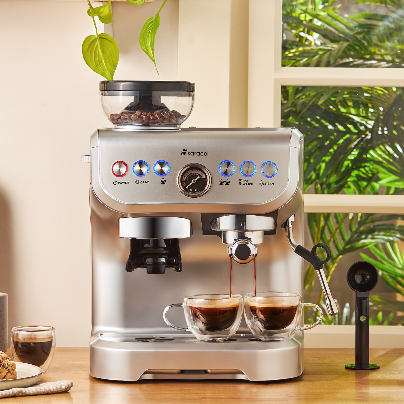 Coffee Art Barista Kahve Öğütücülü, Süt Köpürtücülü, 15 Bar Basınçlı Espresso, Latte, Cappuccino, Americano Makinesi 2 Lt