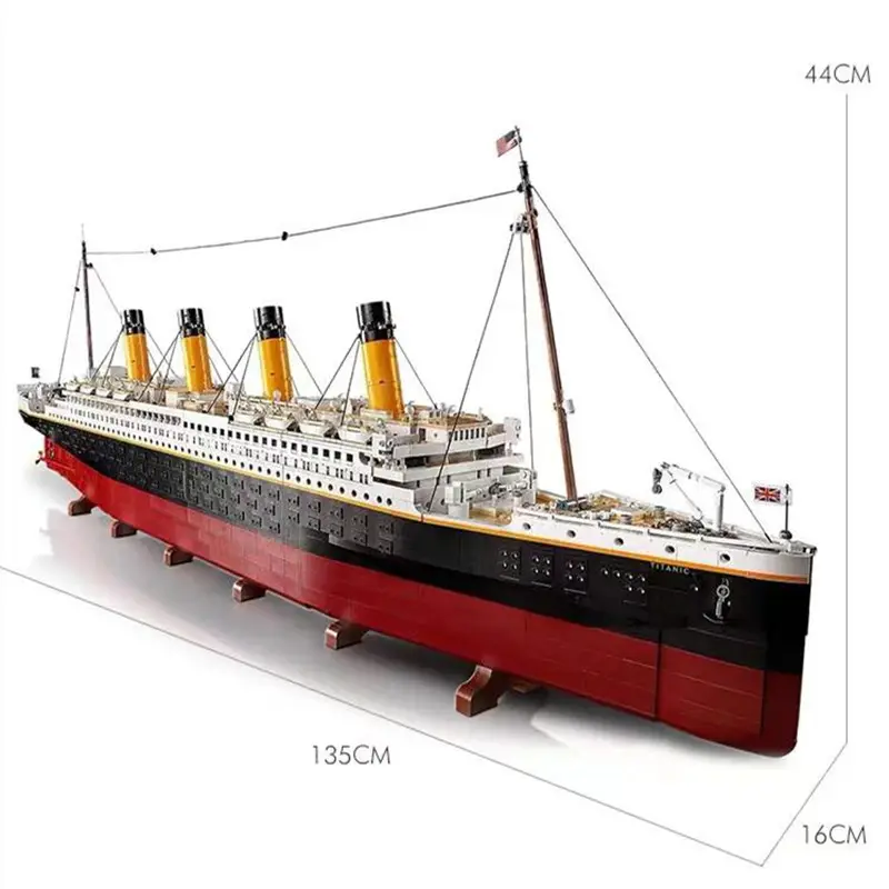 Titanic 135cm Büyük Boy 9090 adet Model Yapım Seti